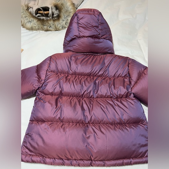 Aritzia Super Puff Shorty - Picture 6 of 15